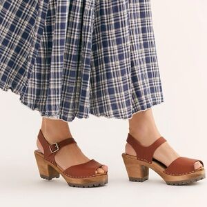 Free People MIA 'Greta' Clog Sandal Sz 36/6